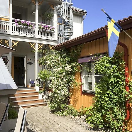 Lilla Hotellet I Nora Luaran gambar