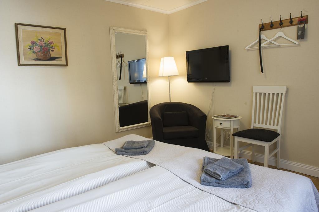 Lilla Hotellet I Nora Luaran gambar