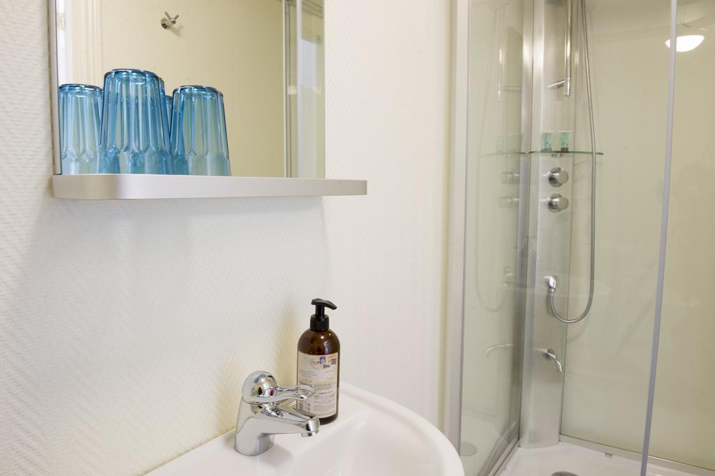Lilla Hotellet I Nora Luaran gambar