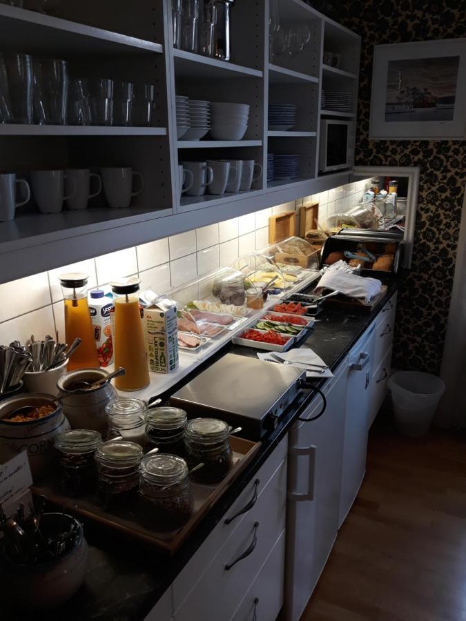 Lilla Hotellet I Nora Luaran gambar