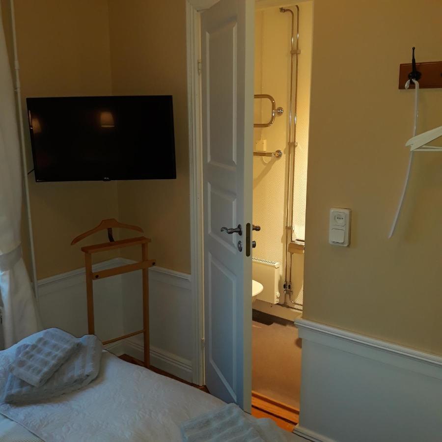 Lilla Hotellet I Nora Luaran gambar