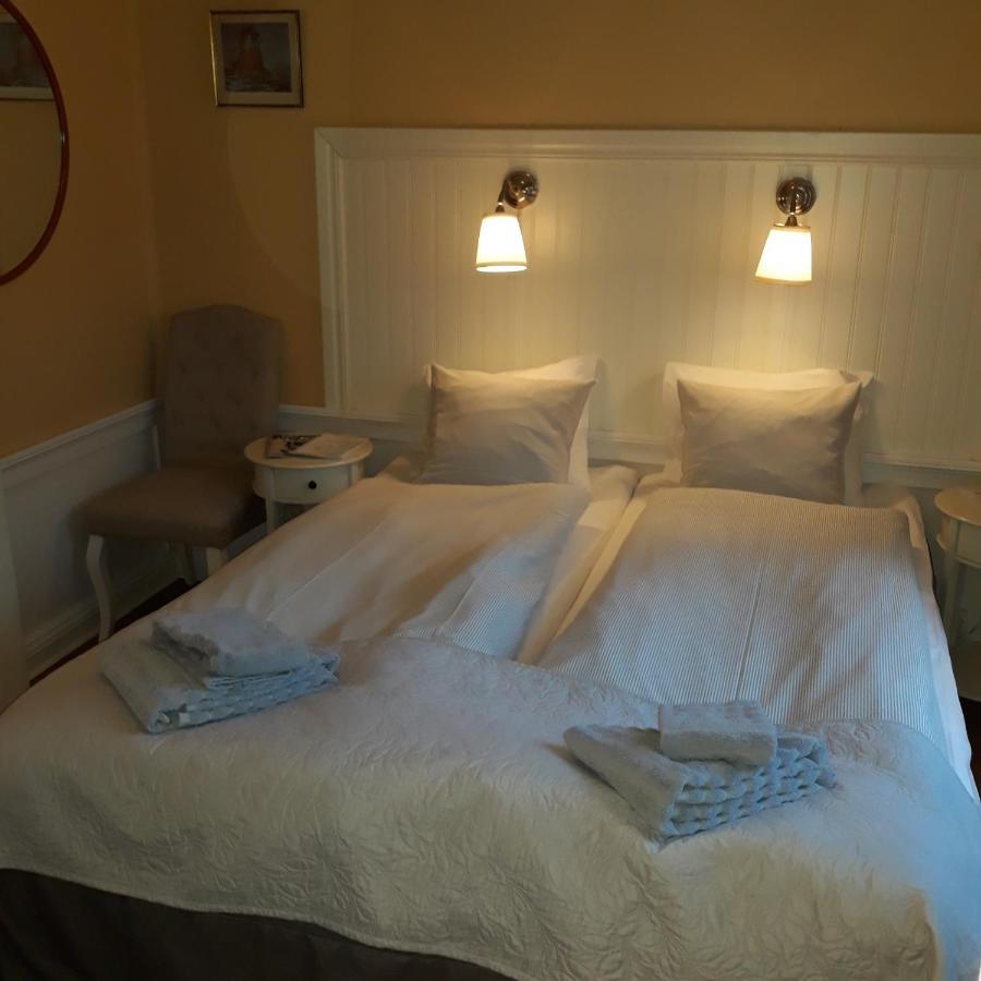 Lilla Hotellet I Nora Luaran gambar