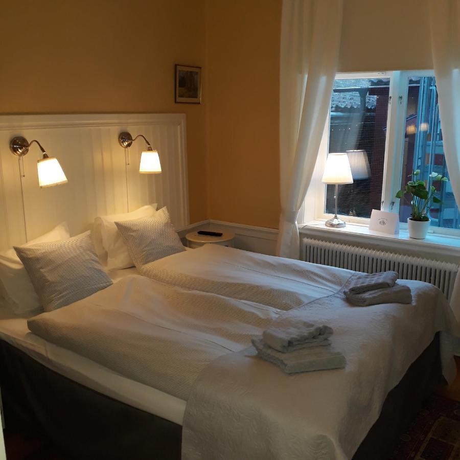 Lilla Hotellet I Nora Luaran gambar